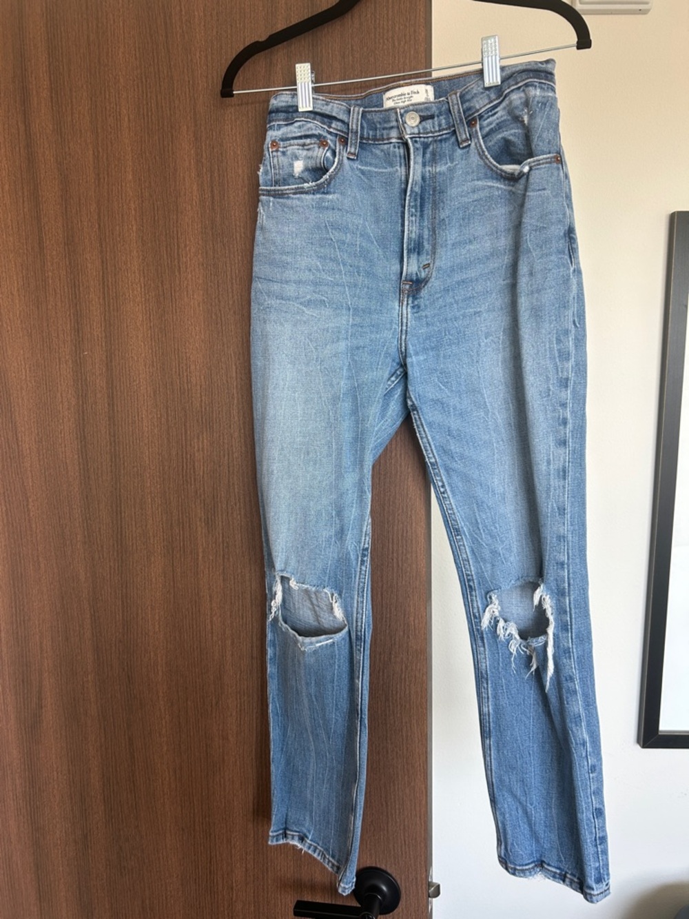 Abercrombie & Fitch Ankle Straight Ultra High Rise Jeans